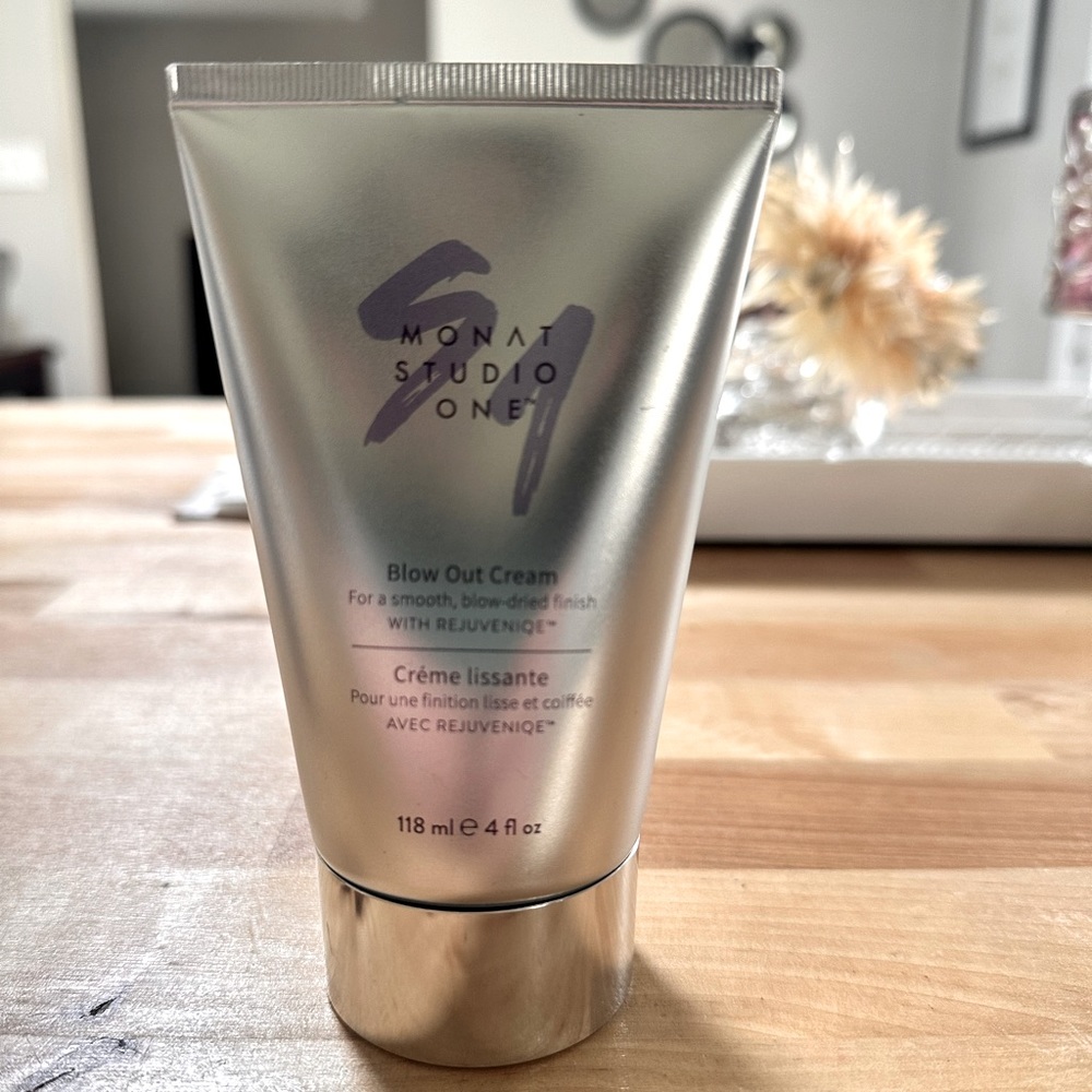 Monat Blow Out Cream BRAND NEW SEALED